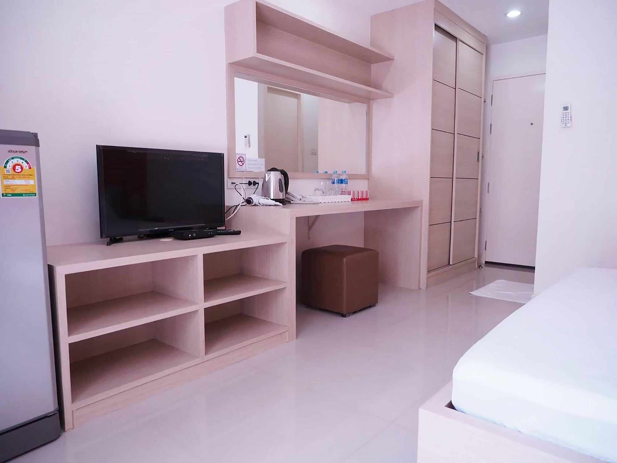 Baan Mek Mok Apartment Bangkok Exterior photo